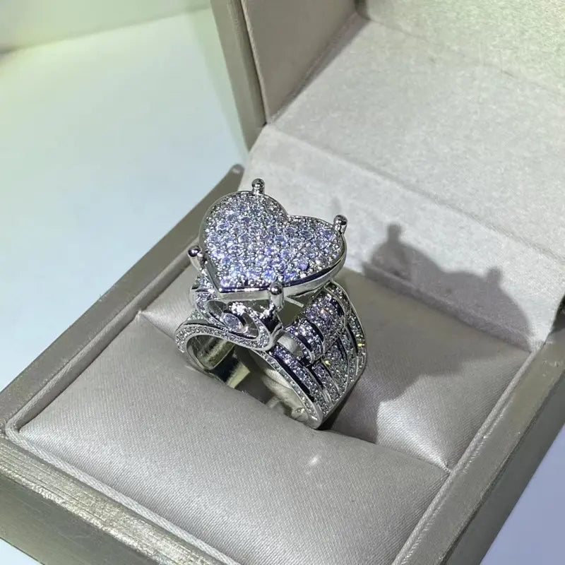 💎 Vintage Full-Diamond Zircon Ring – Timeless Luxury, Unmatched Shine 💎