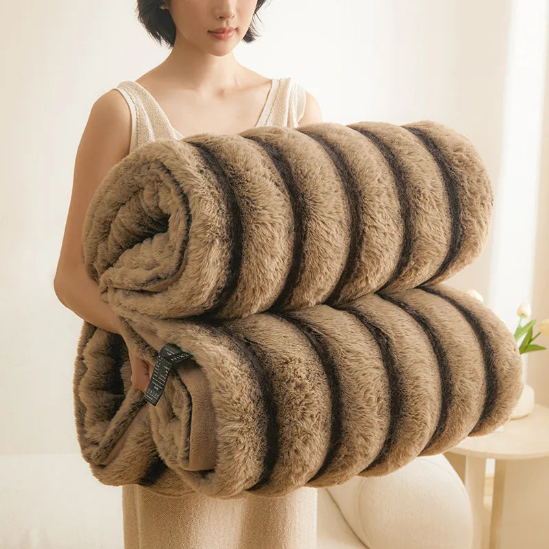 🔥 THE COZIEST BLANKET YOU'LL EVER OWN! 🔥